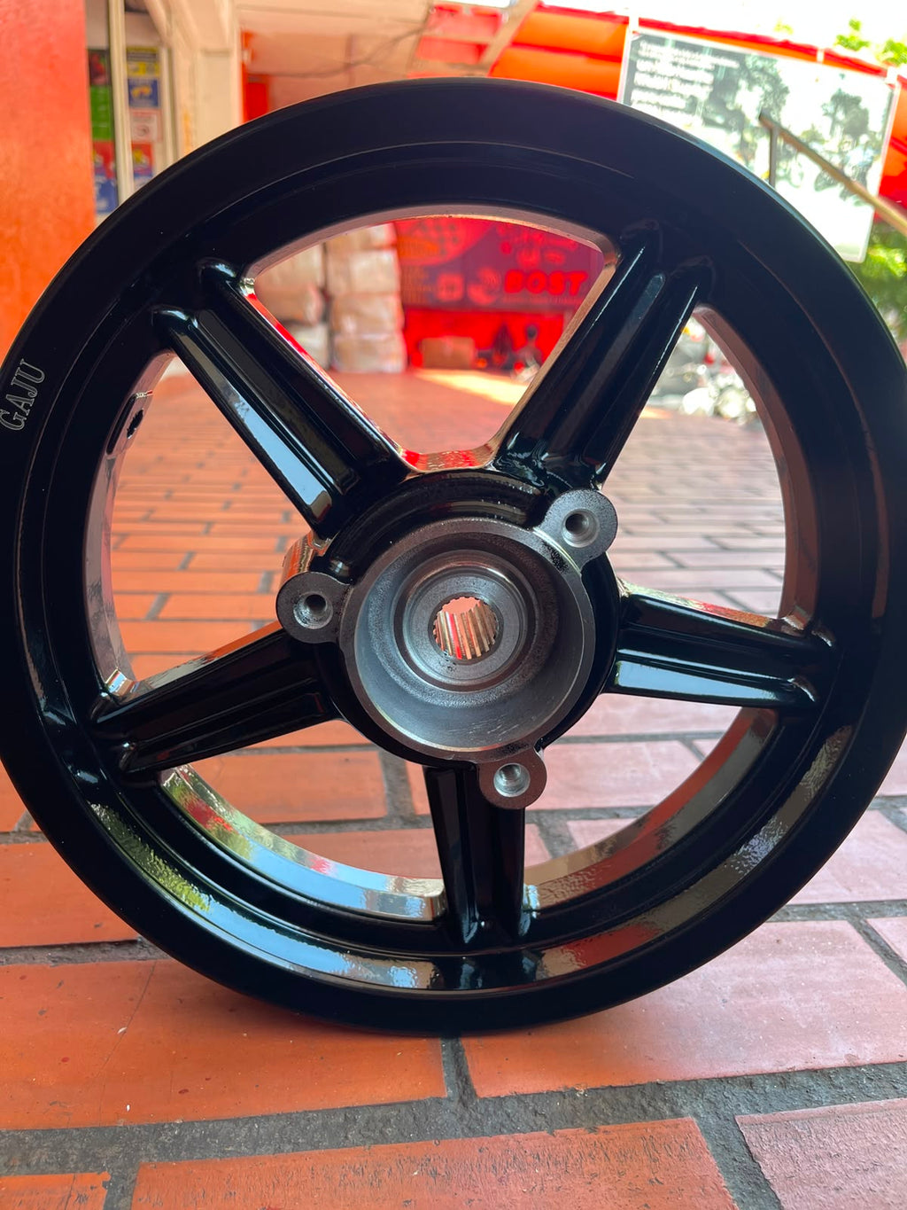 Rin Trasero de Aspas Negro Yamaha BWS 125 (4T / FI) - Rin 12