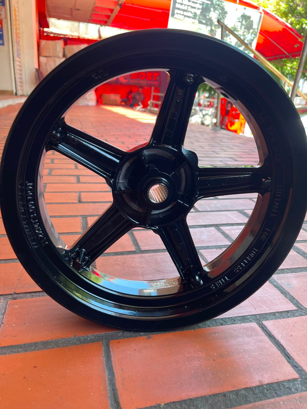 Rin Trasero de Aspas Negro Yamaha BWS 125 (4T / FI) - Rin 12