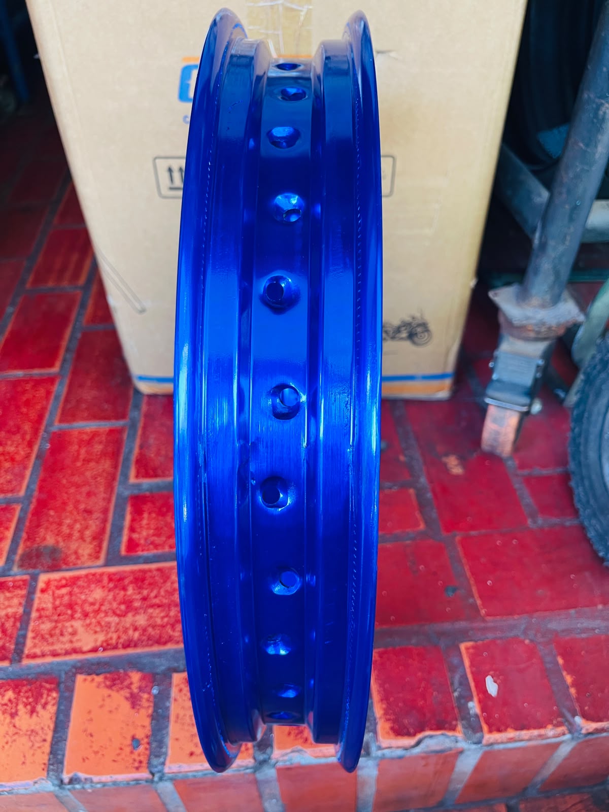 Aro de Rin Aluminio Aerodinámico 2.15 x 17 - Azul Anodizado
