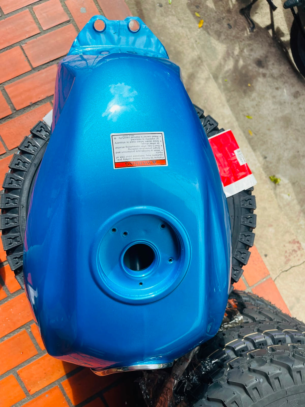 Tanque de Gasolina AKT EVO NE 125 / 150 - Azul Metalizado (Marca APM)