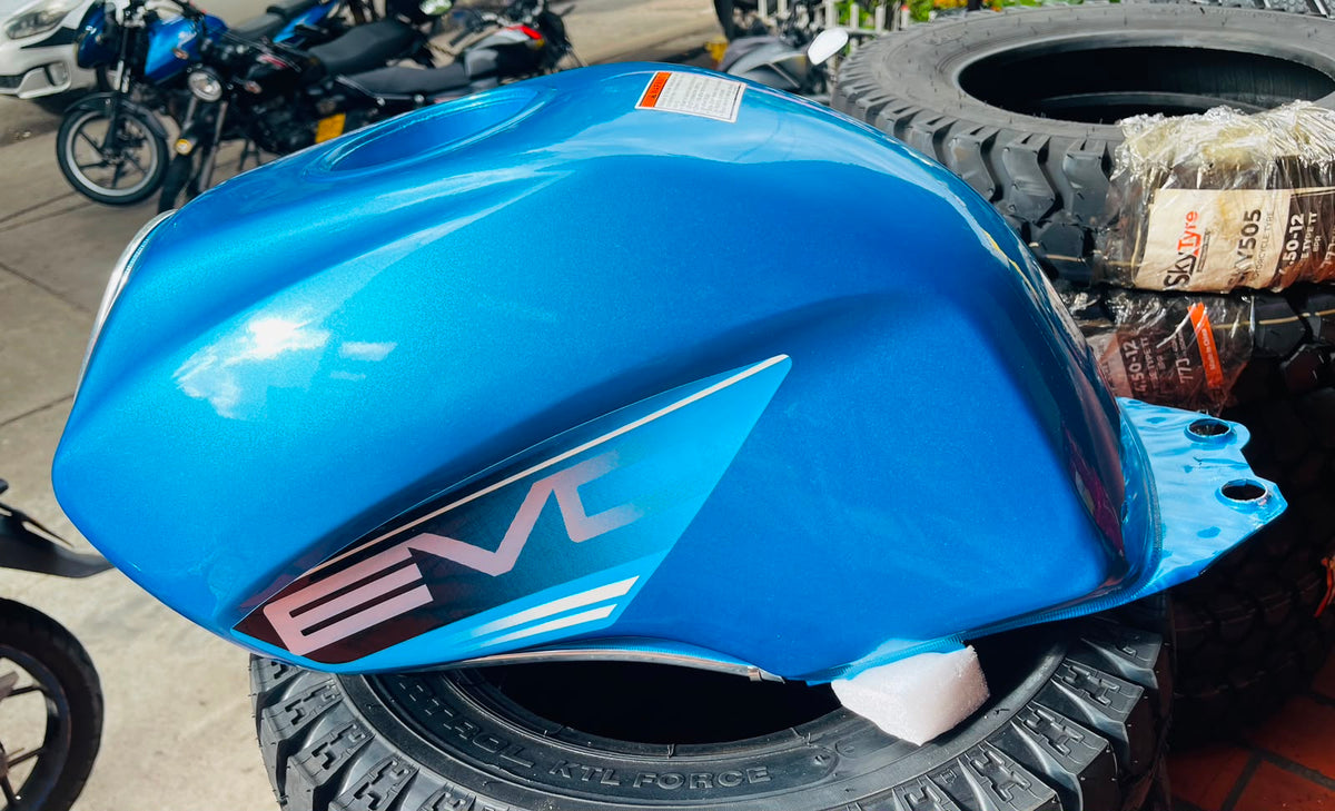 Tanque de Gasolina AKT EVO NE 125 / 150 - Azul Metalizado (Marca APM)