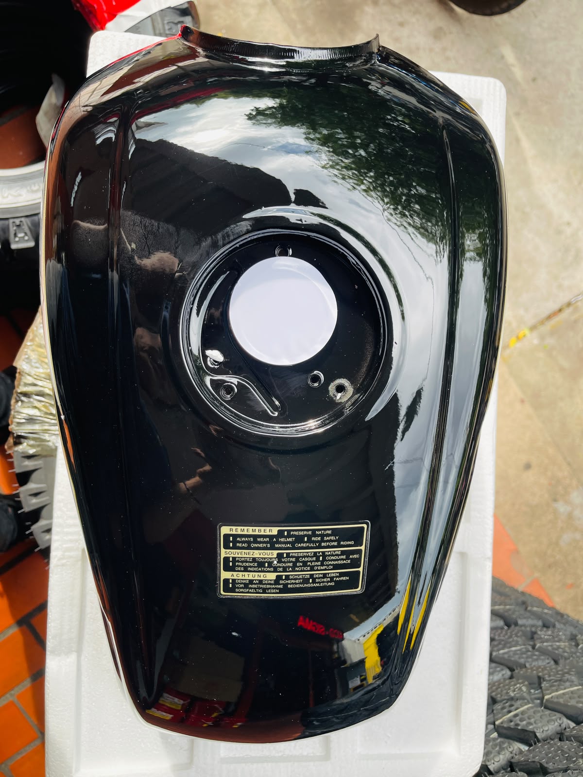 Tanque de Gasolina Bera Socialista 150 - Negro (Con Calcomanías)