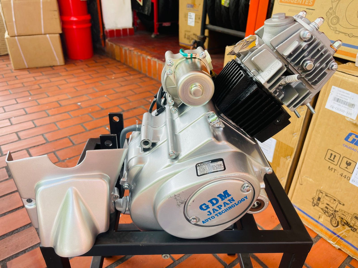 Motor Completo 110cc Semiautomático para AKT 110 / Active 110 / Unik 110 (Marca GDM Japan)