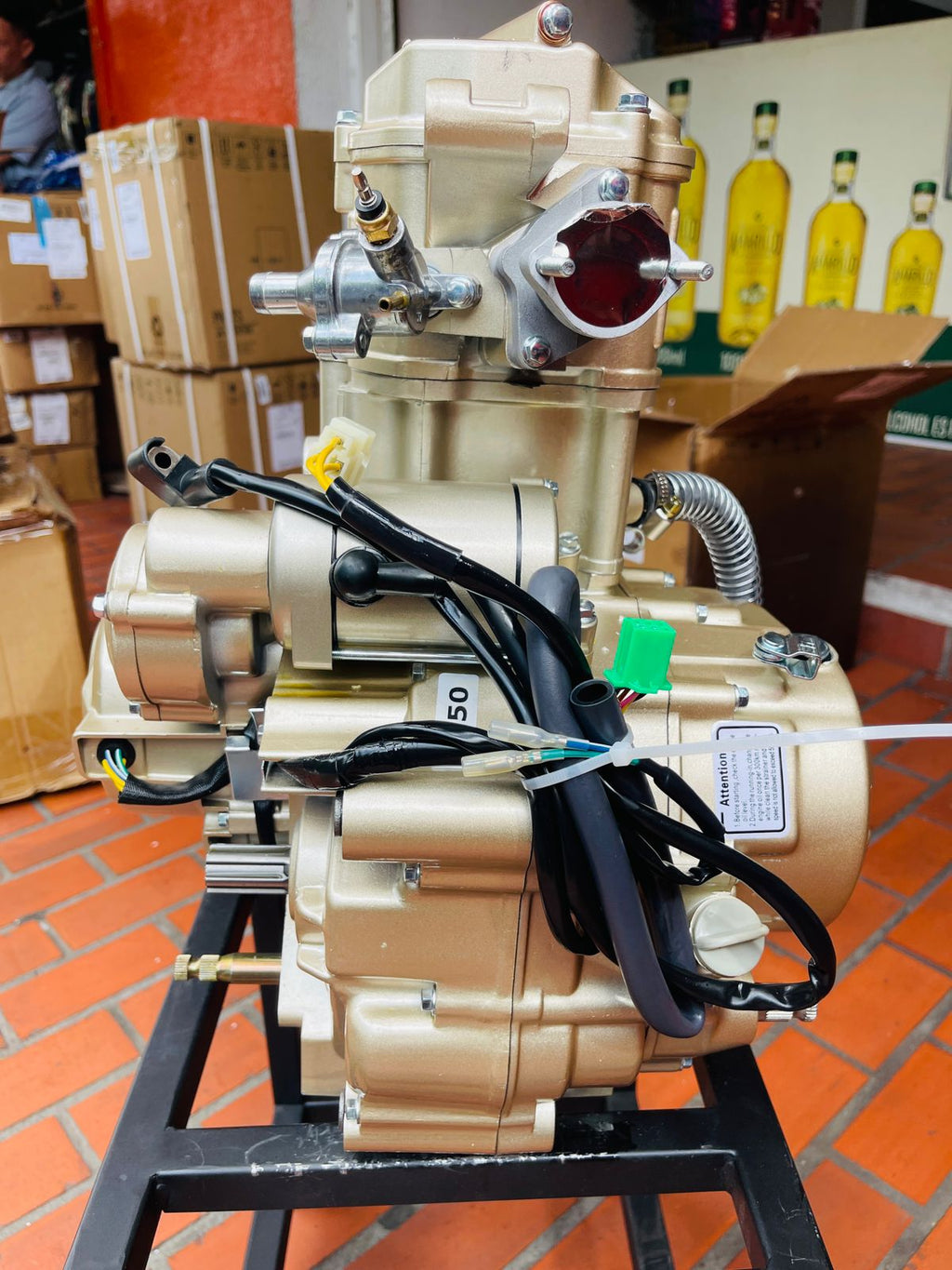 Motor Completo 250cc Refrigerado por Agua para Carguero Vaisand 250 (Marca Panther)