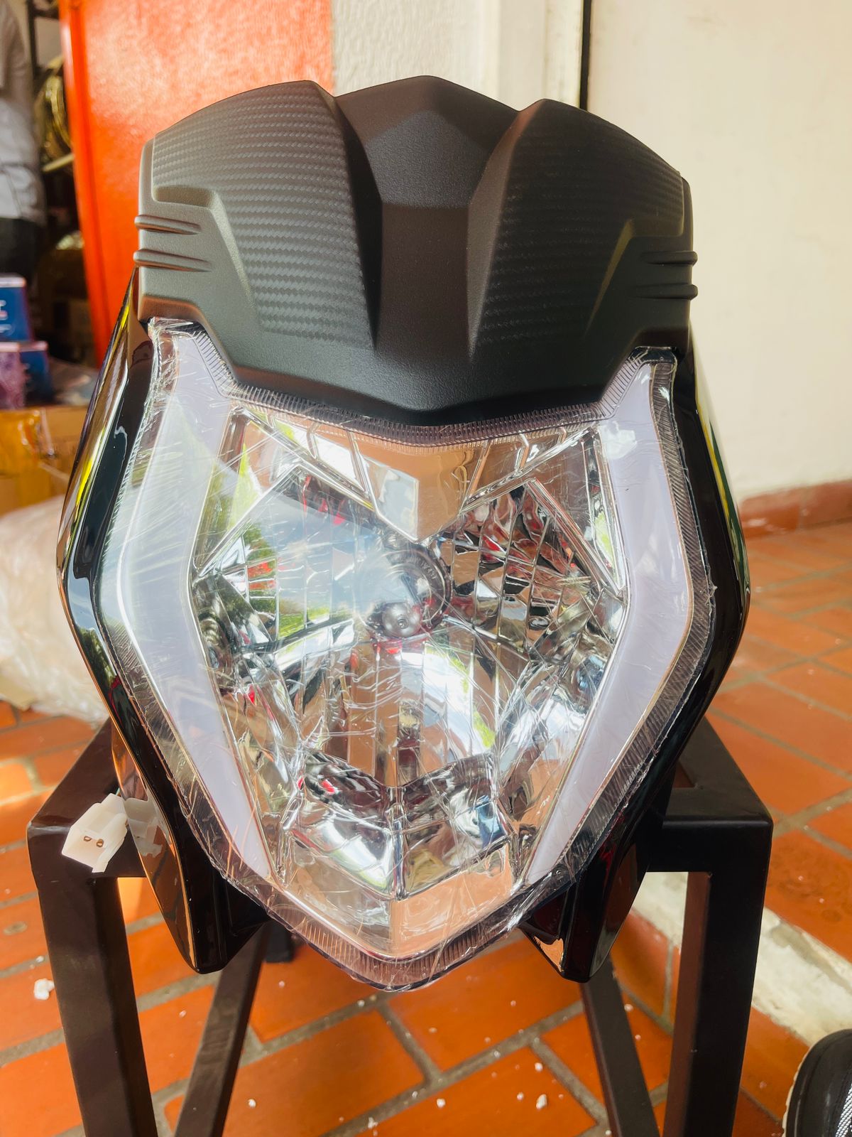 Carenaje Frontal Completo con Farola LED para AKT CR4 (Marca Kanuni) - Negro