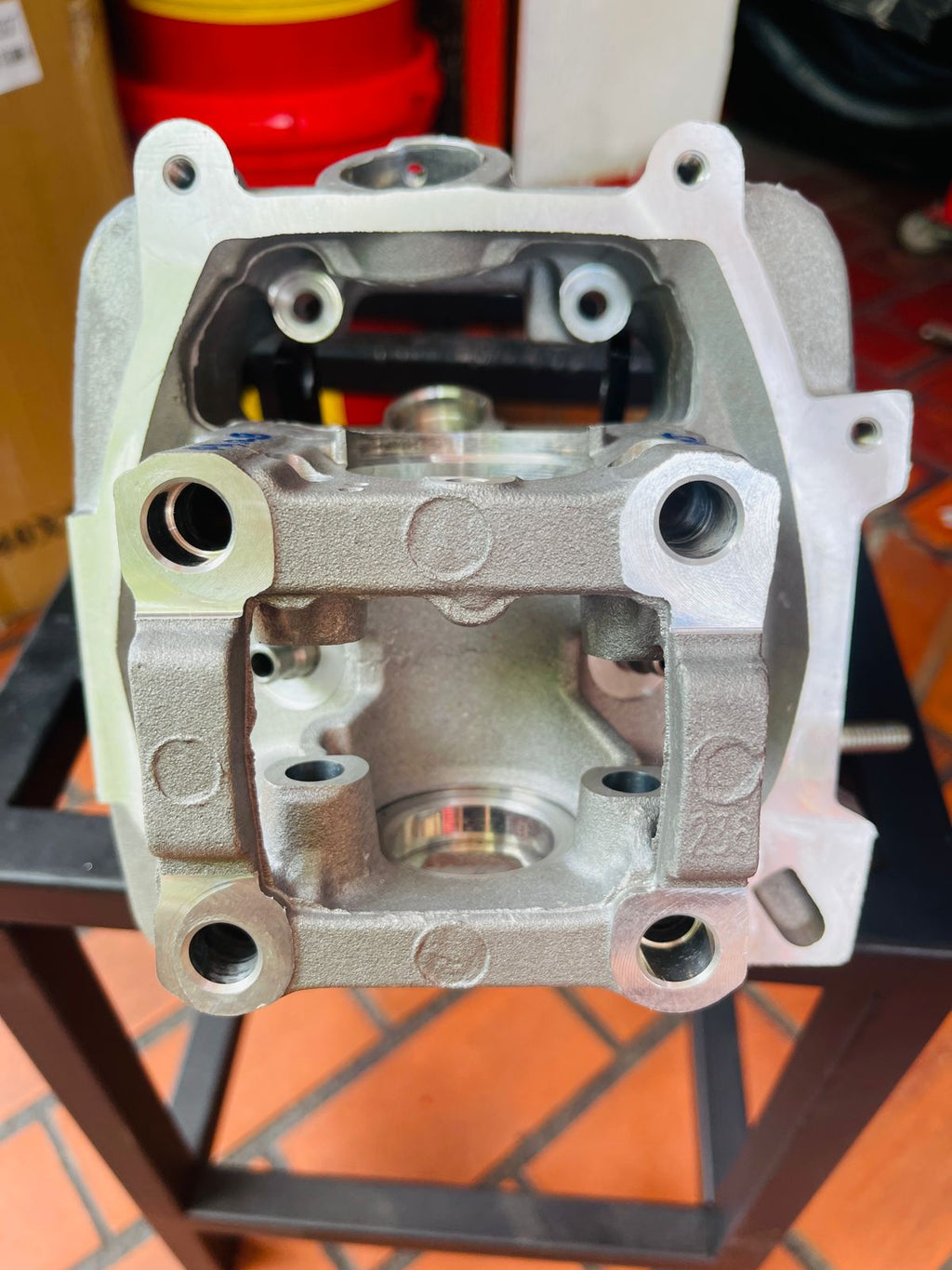 Culata de Motor para Motocarro Bajaj RE Torito 205 / 3W 4T