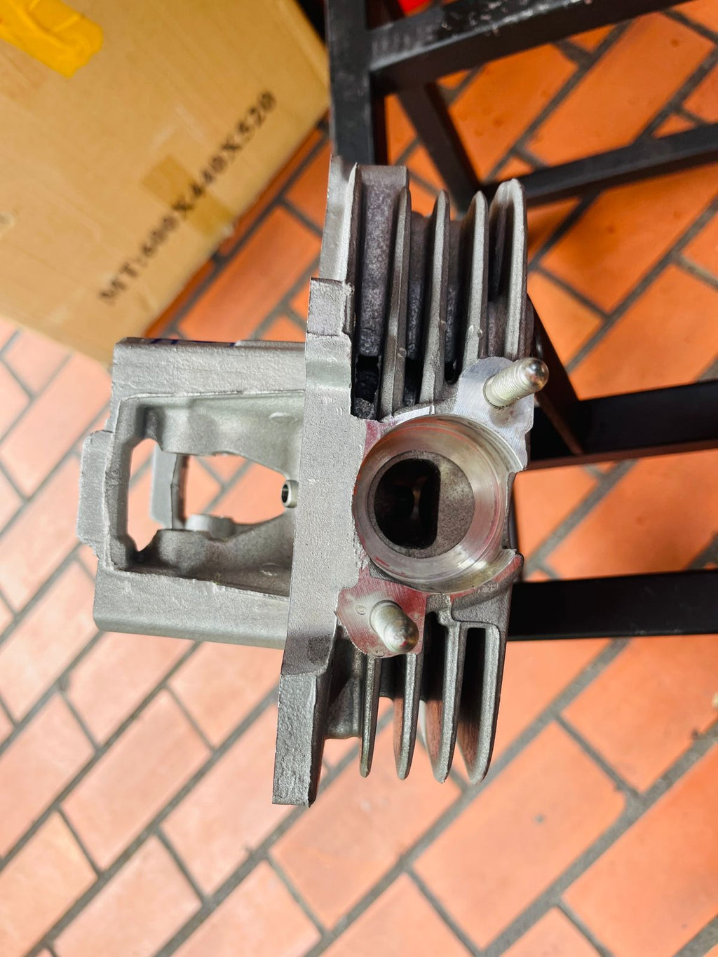Culata de Motor para Motocarro Bajaj RE Torito 205 / 3W 4T