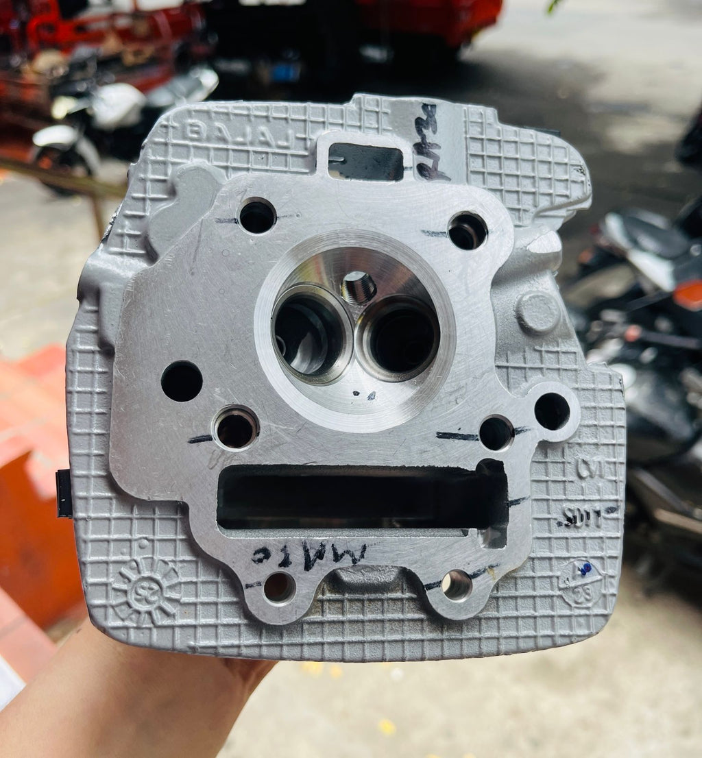 Culata de Motor Original para Bajaj Boxer CT 100 / Platino 100