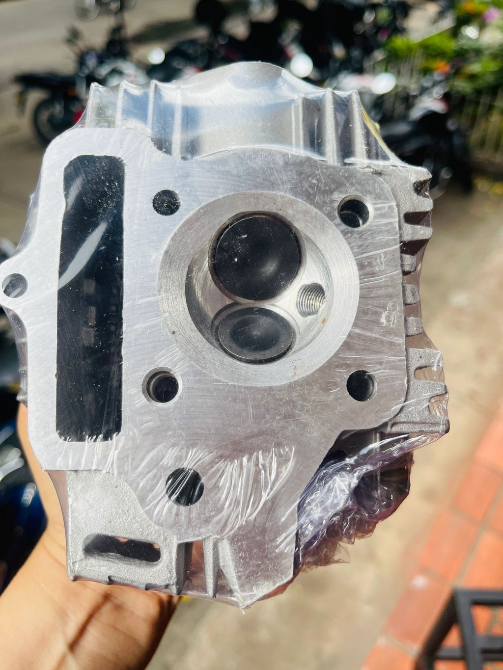 Culata de Motor para AKT Flex 110 / Special 110 / AK 110 (Con Válvulas)